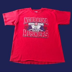 ❌SOLD❌ Nebraska Huskers Rose Bowl Tee